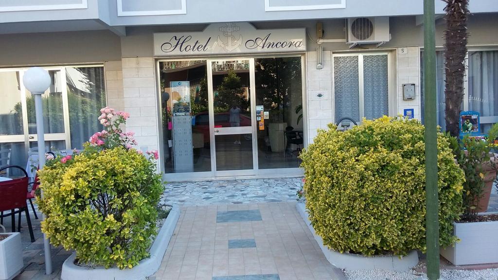 Hotel Ancora เชเซนาติโก ภายนอก รูปภาพ